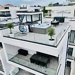 Penthouse Maus Διαμέρισμα Τρογκίρ